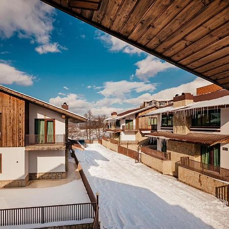 Villa In Crystal บาคูเรียนี ภายนอก รูปภาพ